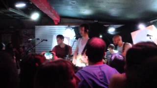 "Radar Detector" - Darwin Deez