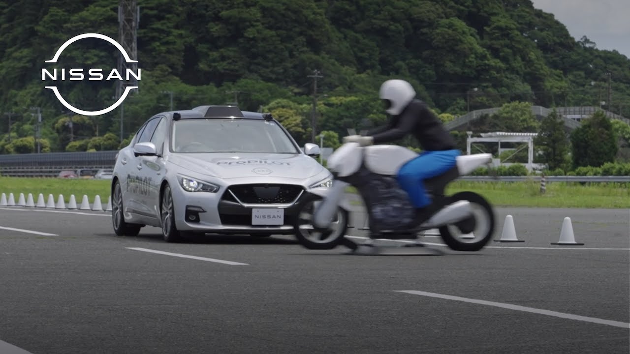 交差点事故を回避：#日産 が開発中の運転支援技術