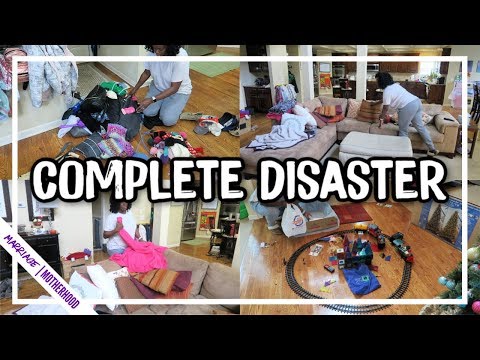 HOT MESS EXPRESS 🚂 Declutter and Clean with me 2019