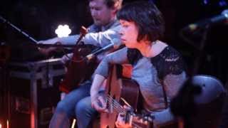 Lisa O&#39;Neill - Come, Sit, Sing LIVE on Radio 1