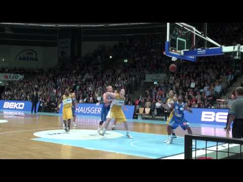 Spielbericht - EWE Baskets Oldenburg vs. DEUTSCHE BANK SKYLINERS - 1.Spieltag