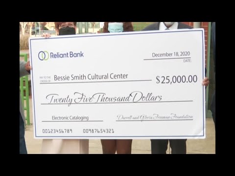 Darrell S. Freeman dies