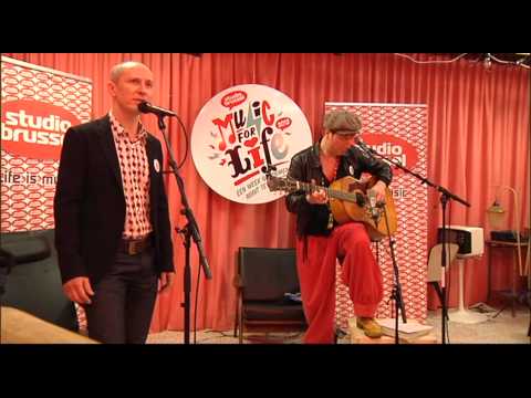 Music For Life 2012: Helmut Lotti ft Stef Kamil Carlens - Voed Mij Op