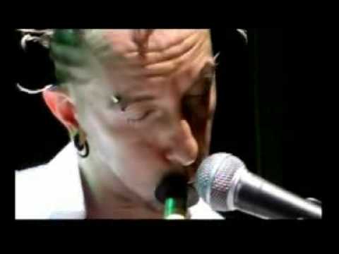 Crossing the Bridge - A Documentary by Fatih Akin