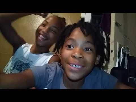 Hide in go seek vs taneyah