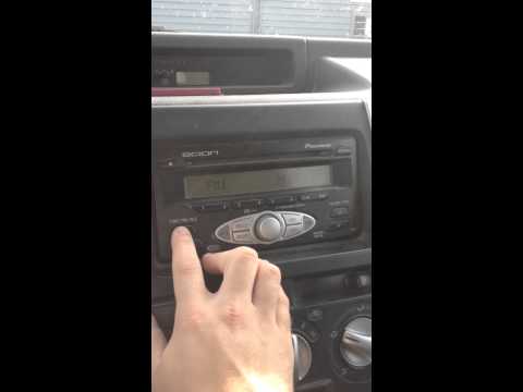 Manitowoc, Wisconsin FM Bandscan (92.1-104.3 MHz) -June 21, 2015