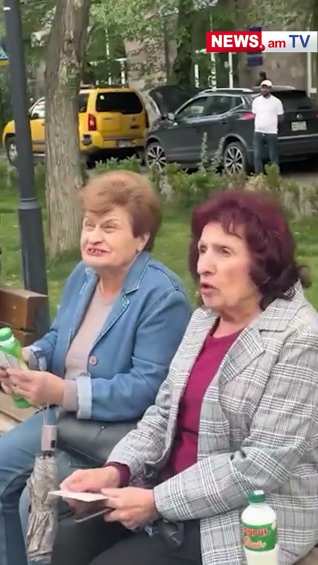 «Բոլորին դեմ եմ» -ը Փաշինյանի քարոզարշավից հետո Արաբկիրում մածուն է բաժանում