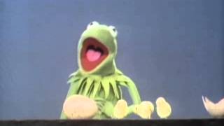 Classic Sesame Street - Kermit counts eggs...