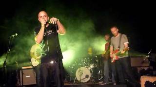 Los Ventilos - Vanilija (Live) Iskriva Pozitiva KUD France Prešeren 2011