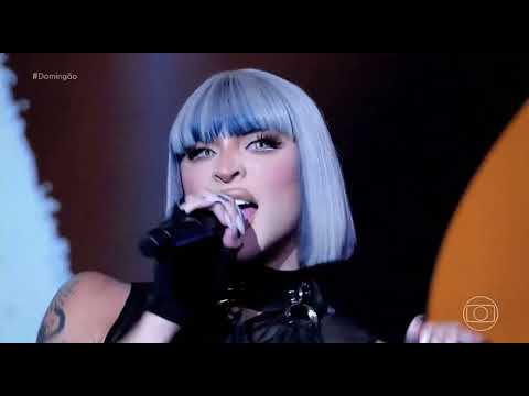 Pabllo Vittar performando “AMEIANOITE" no Domingão com Huck. (Completo |29/ 01/2023)