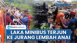 Mobil Travel Terbalik usai Terjun ke Jurang di Lembah Anai Padang Pariaman, 2 Korban Tergeletak