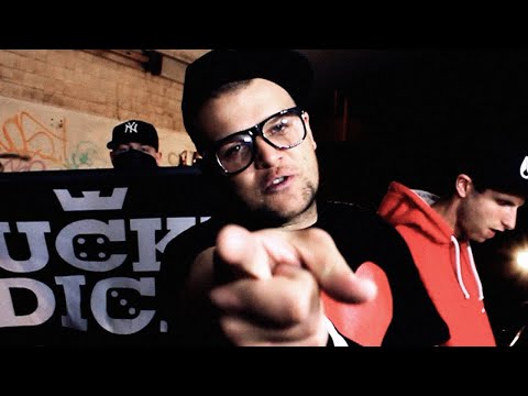 WITAMY W 71 WROCŁAW / 15 MC's w jednym numerze! (prod. Buszu)
