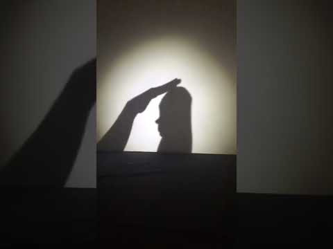 Alpha kapanot shadowgraphy dance