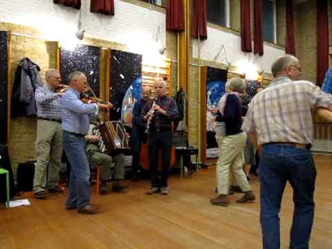 "Rejseorkestret" - "Røde Lue" (DK)