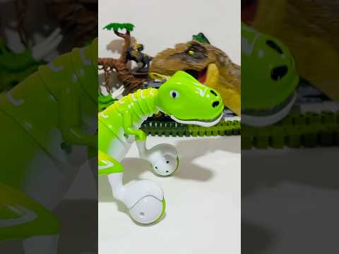 When T-rex bites, it hurts! dinosaurs #spinosaurus #velociraptor #trex