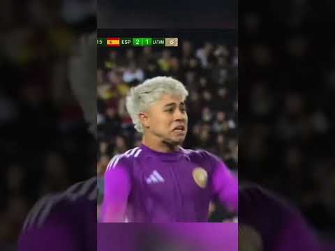 Grandes goles.  Grandes atajadas. Nos rifamos en el partidazo señores ⚽️🧤 #javetasenelarco #shorts