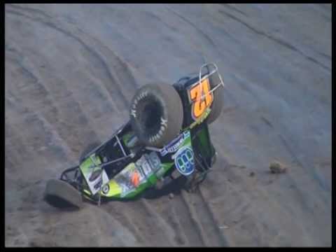 Wingless Sprint Crash - Timmis Speedway 11/01/13