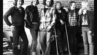 Nationalteatern - Hon flytta' ut till Bergsjön.wmv