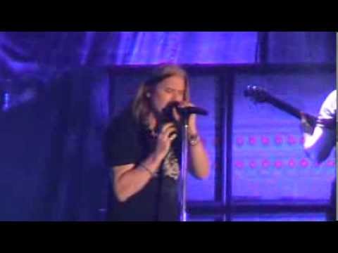 Dream Theater - Scarred (Live) [St. Petersburg, Russia, 26.02.2014]