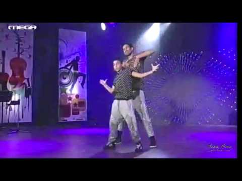 DanSing Junior (live 11) - Sotiris & Kiri (Break Dance)