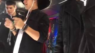 CNCO cantando Cielito Lindo