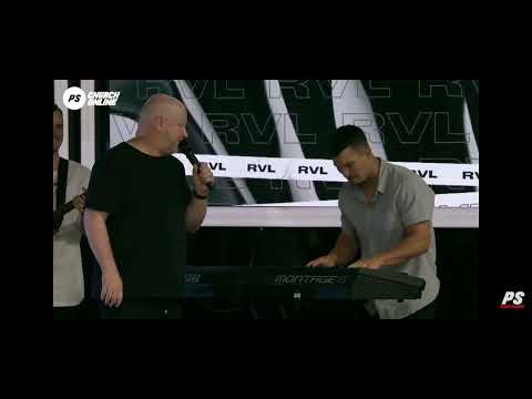 Planetshakers | Funny moments😂 | Andy Harrison playing keyboard