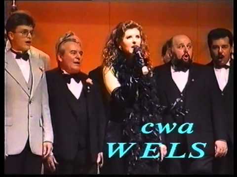 Nur nicht aus Liebe weinen / Theo Mackeben