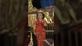 Download lagu Guaranteed to make you laugh. The Hilarity of Ki Entus, the Foreign Sinden Megan, and Ciblek | Si... mp3