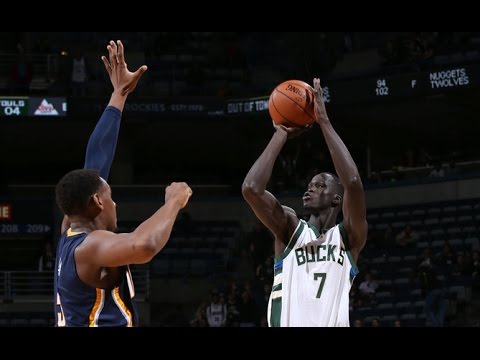 Thon Maker's First Basket Shows His Range!