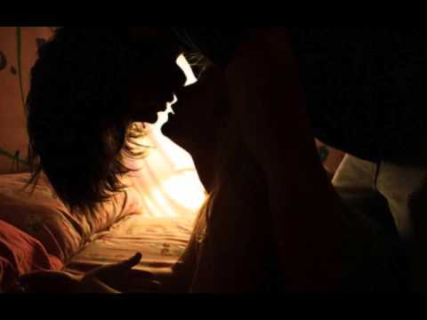 Nụ hôn đầu - Ngô Tín