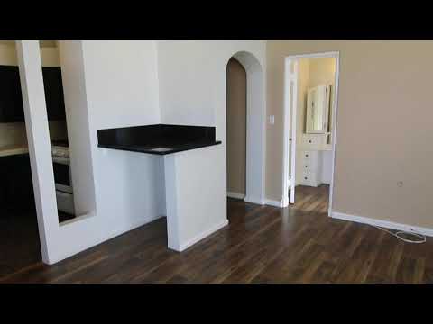 PL9338 - Upper Corner 1 Bed + 1 Bath Apartment For Rent (Koreatown, CA)