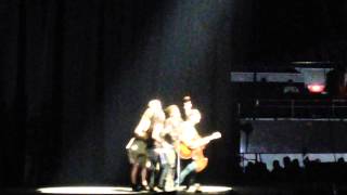 It&#39;s Gonna Be A Good Day - Jason Mraz (Live in Manila 2014)