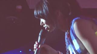 Jodie Connor : &quot;Now or Never&quot; LIVE