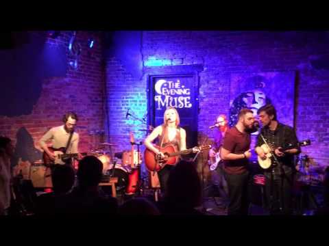 Nora Jane Struthers - Travelin' On