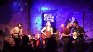 Nora Jane Struthers - Travelin' On