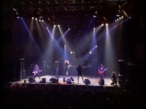 Napalm Death - Greed Killing (Live In Santiago, Chile 1997).avi