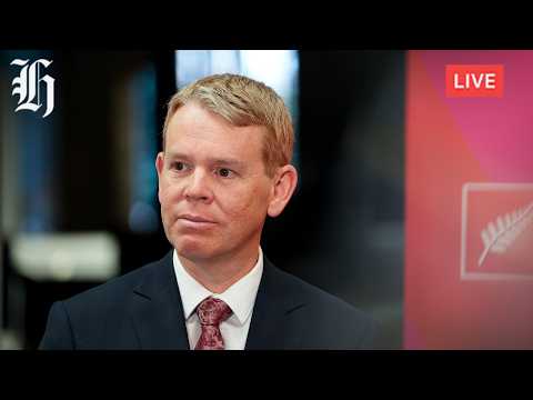 Thumbnail for NZ Herald LIVE: Chris Hipkins speaks to the media
