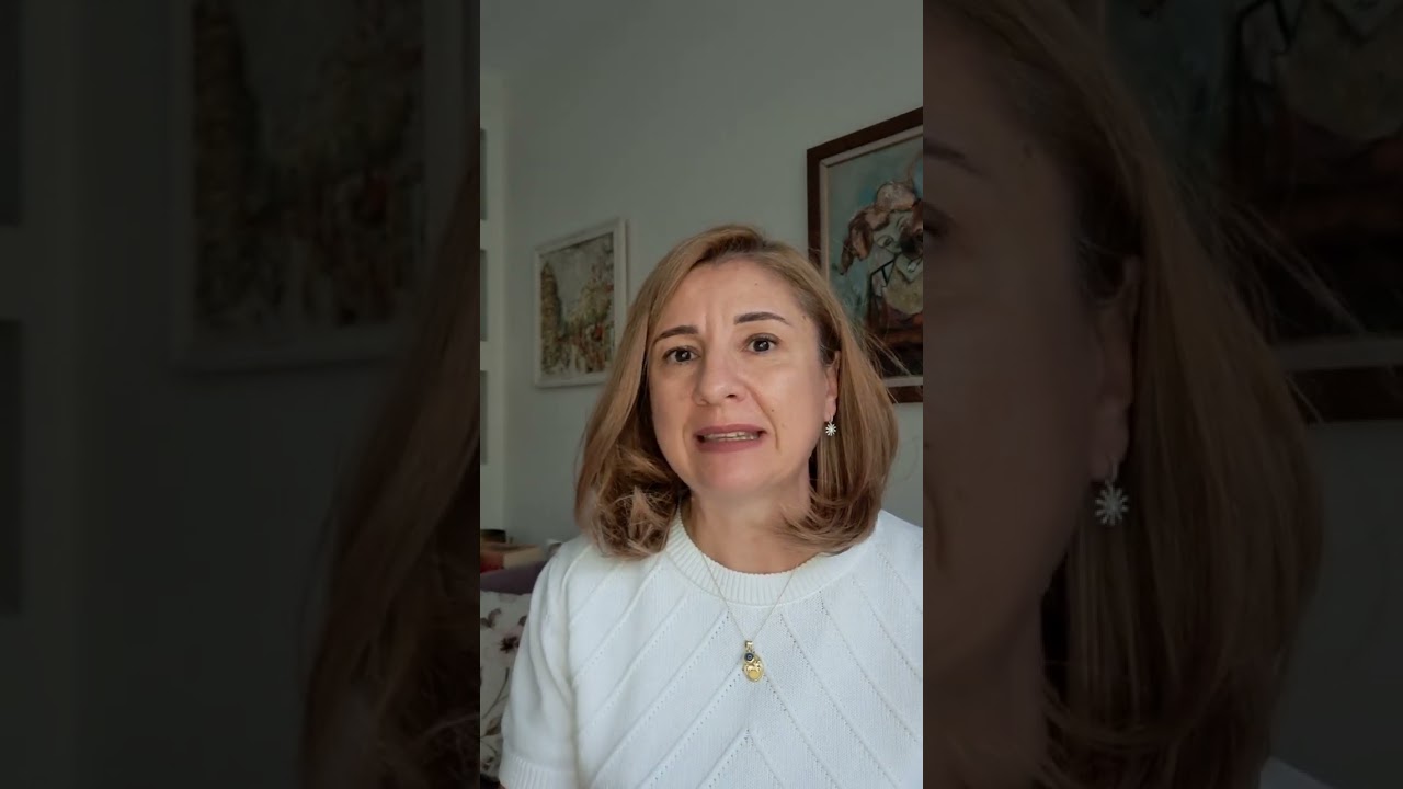 Koçluk seanslarında koçinin ikincil çıkarı olduğunu fark eden koç nasıl bir yaklaşım sergileyebilir?