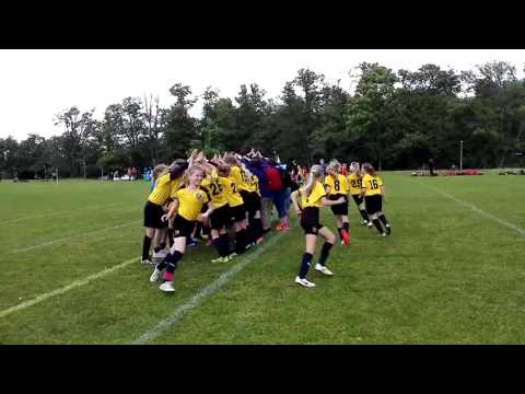 Molemmat peliryhmät 16 parhaan joukossa.