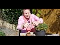 Mark Lane shows how to take Viola cuttings