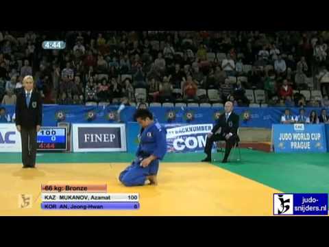 Azamat Mukanov (KAZ) - Jeong-Hwan An (KOR) [-66kg] bronze
