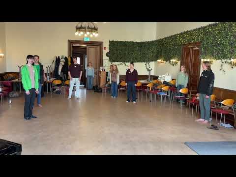 Kärleken är stark (Maria Löfberg) med S:t Petri Ungdomskör - SPUK