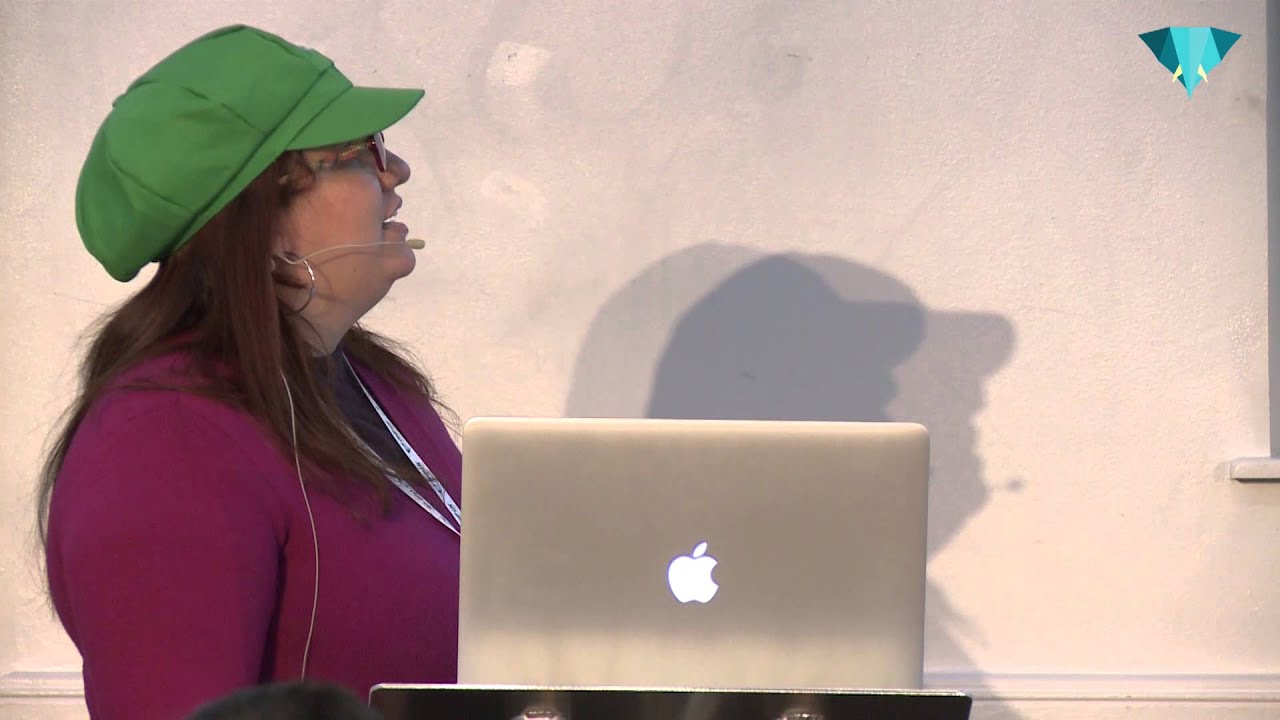 Gabriela D’Ávila - Database Wizardry for Legacy Applications