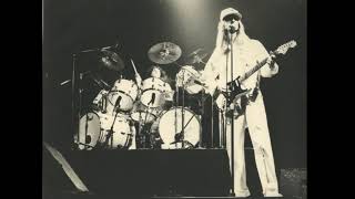 Max Webster - 1980.12.21 Harpo&#39;s Concert Theatre, Detroit, MI