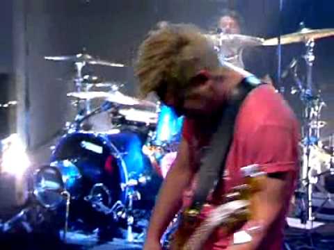 Feeder - Come Back Around (Live @ The Hospital, London 26/04/2006)