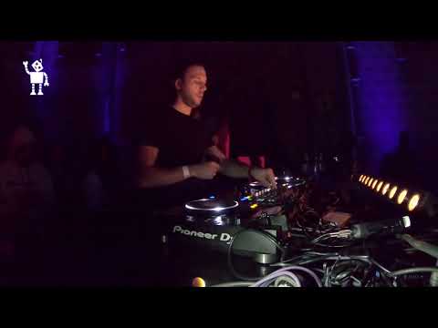 Broken Robot aka Golpe - CUBE in Church - NYE 2020 - Prague CZ