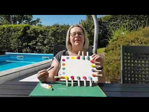 Farbspiel mit (Wäsche-)Klammern