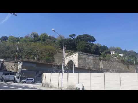 Binari dei treni a Savona