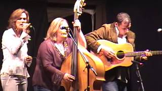 Alecia Nugent - Muddy River