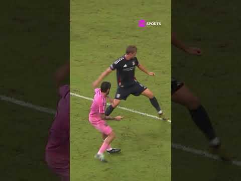 BEIJE A PISTOLA! O SUÁREZ CRAVOU UM BELO GOL NA MLS! #shorts